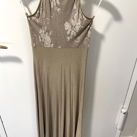 Mid Calf Length Racer Neckline ‘Dressy’ Dress - Picture 4 of 4